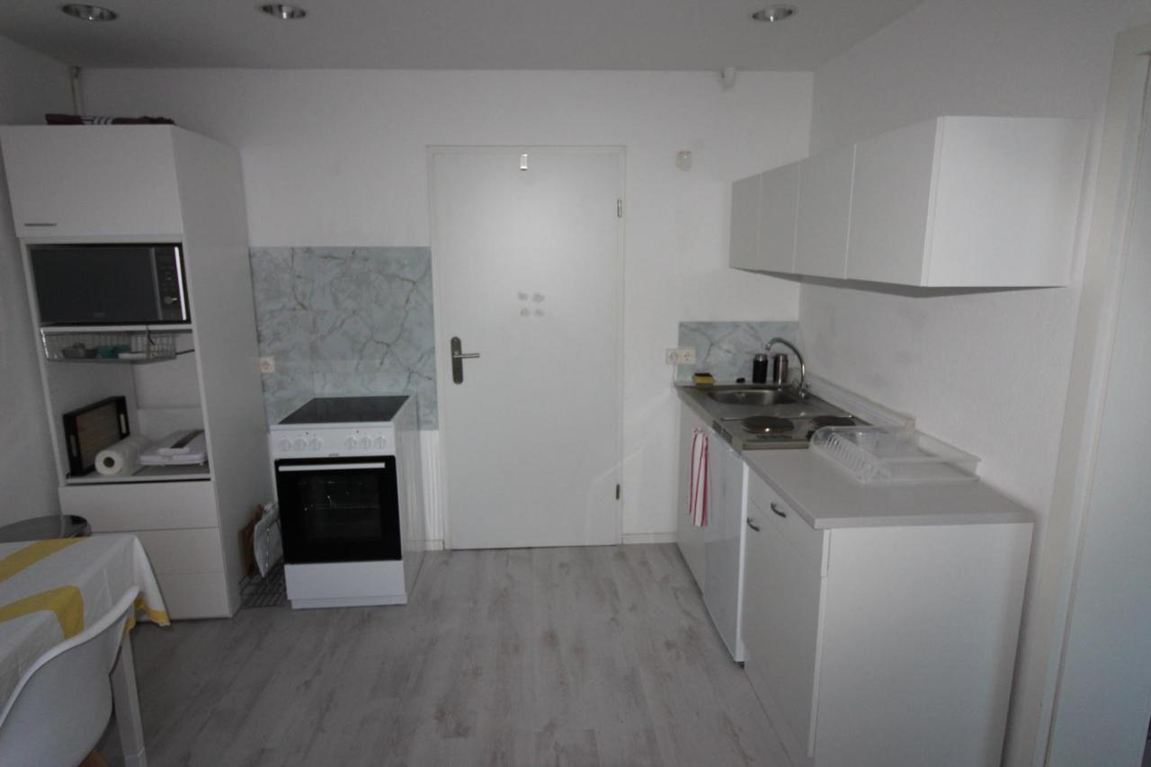 Exclusive Wohnung 2 Im Herzen Der Altstadt In Nahe Der Uniklinik Homburg  Kültér fotó